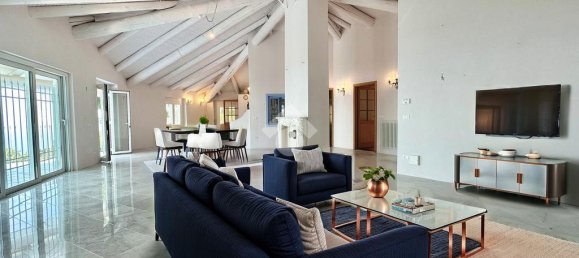 4 Schlafzimmer Villa in Cipressa, Italy, Nr. 89975 45