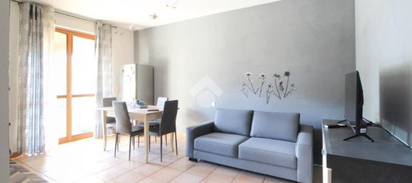 3 bedrooms Apartment in Pescara, Italy No. 120019 2