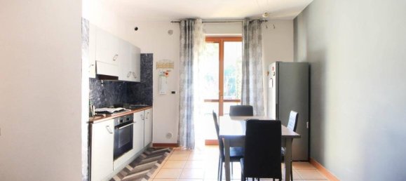 3 bedrooms Apartment in Pescara, Italy No. 120019 3