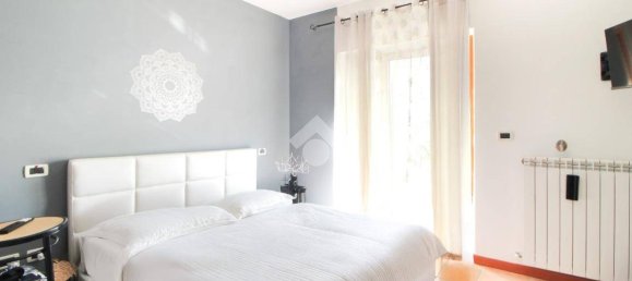 3 bedrooms Apartment in Pescara, Italy No. 120019 8