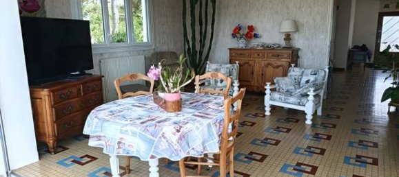 3 bedrooms House in Prefailles, France No. 291304 3