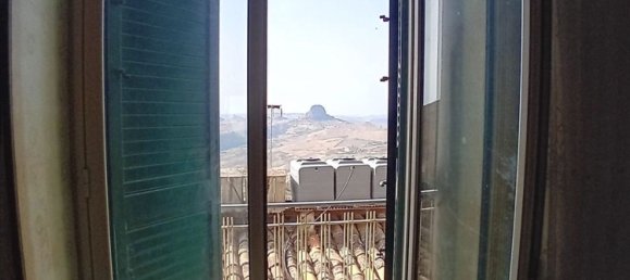 Дом с 4 спальнями в Муссомели, Италия № 321350 15