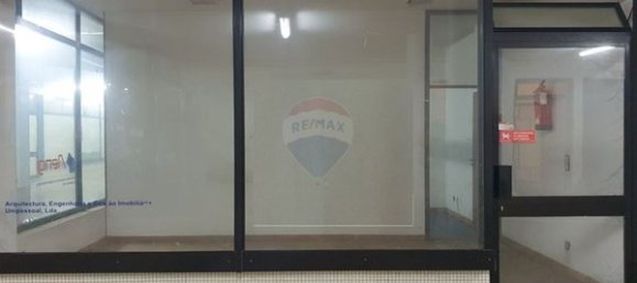 Коммерческая недвижимость 35м² в Аркуш ди Валдевеш, Португалия № 74255 4