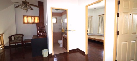 Дом 180м² в Паттайя, Таиланд № 61345 20