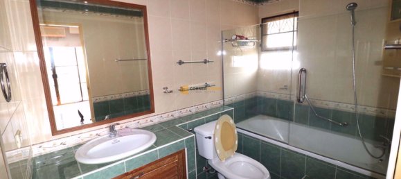 Дом 180м² в Паттайя, Таиланд № 61345 26