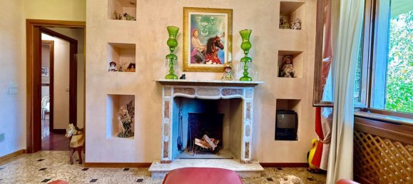 Вилла с 8 комнатами в Дезенцано дель Гарда, Италия № 282393 30