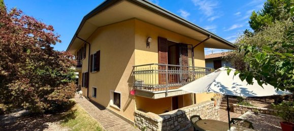 Вилла с 8 комнатами в Дезенцано дель Гарда, Италия № 282393 11