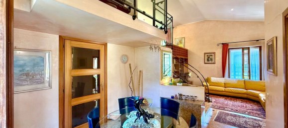 Вилла с 8 комнатами в Дезенцано дель Гарда, Италия № 282393 23