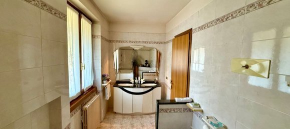 Вилла с 8 комнатами в Дезенцано дель Гарда, Италия № 282393 47