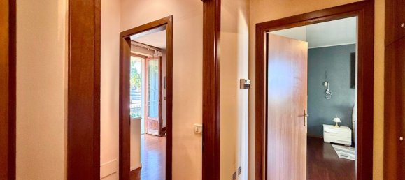 Вилла с 8 комнатами в Дезенцано дель Гарда, Италия № 282393 36