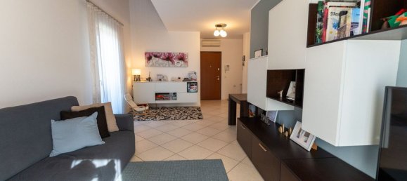 6 bedrooms Duplex in Vigodarzere, Italy No. 370210 2