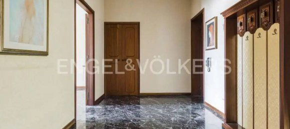 4 bedrooms Apartment in Messina, Italy No. 64714 7