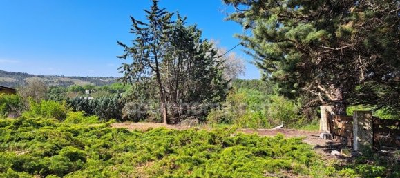 797m² Land in Pierrevert, France No. 96720 2