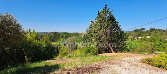 797m² Land in Pierrevert, France No. 96720 8