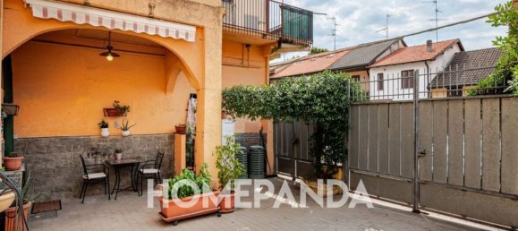 3 rooms Apartment in Cinisello Balsamo, Italy No. 339037 7