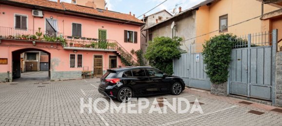 3 rooms Apartment in Cinisello Balsamo, Italy No. 339037 5