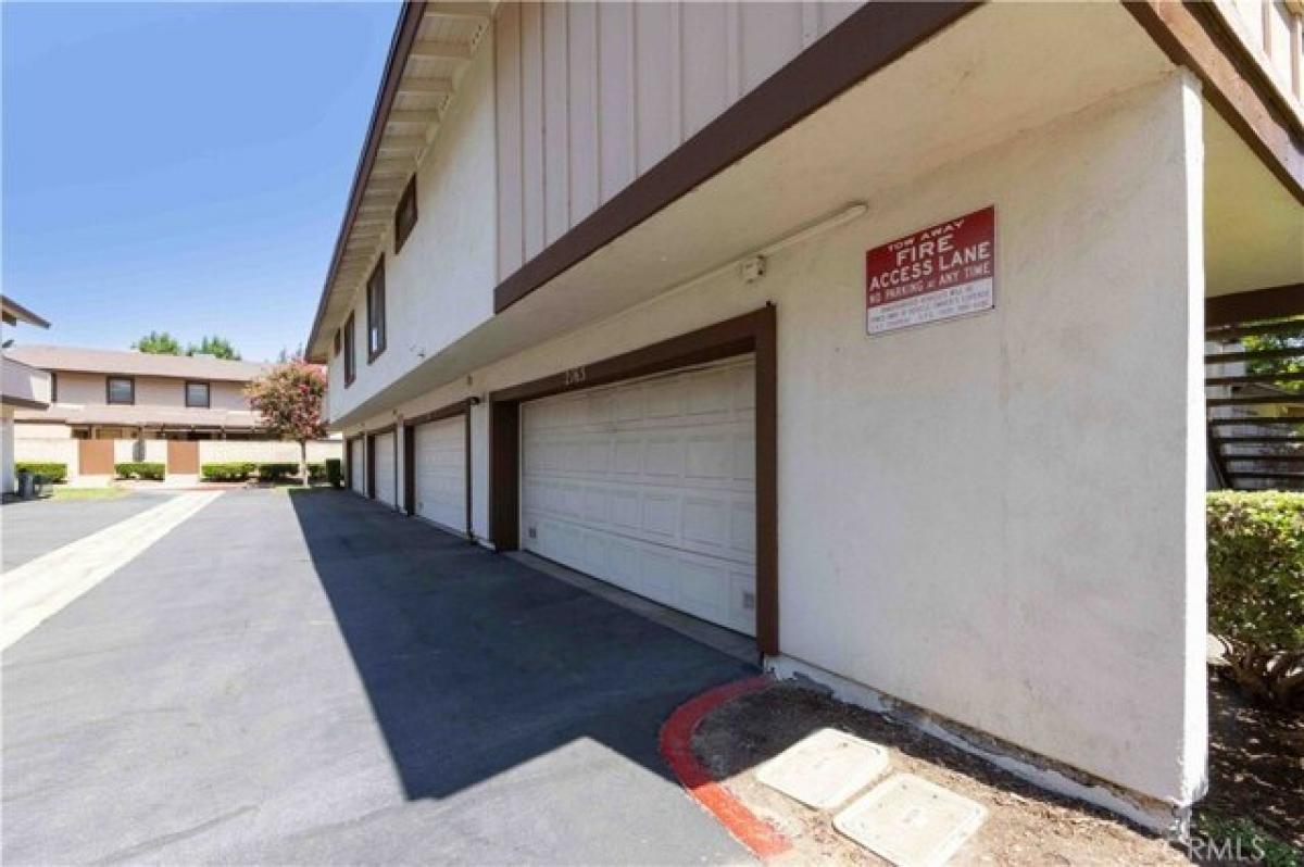 2 bedrooms House in Ontario, USA No. 393601