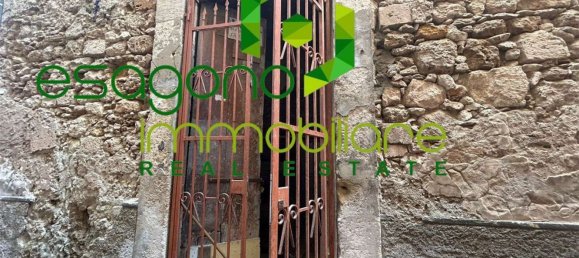 Propriété commerciale à Syracuse, Italy 75m² No. 246819 2