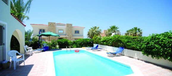 4 bedrooms Villa in Paphos, Cyprus No. 1663 13