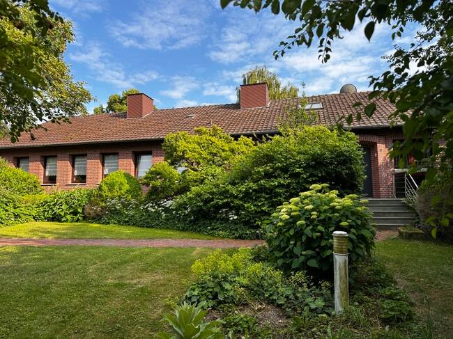 3 bedrooms Townhouse in Hildesheim, Germany No. 223293