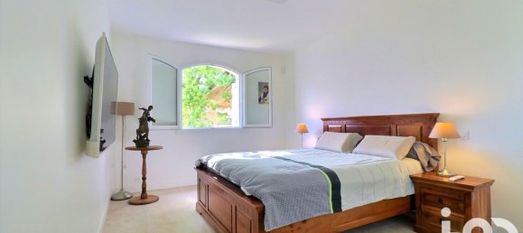 Вилла с 4 спальнями в Марсель, Франция № 298800 11