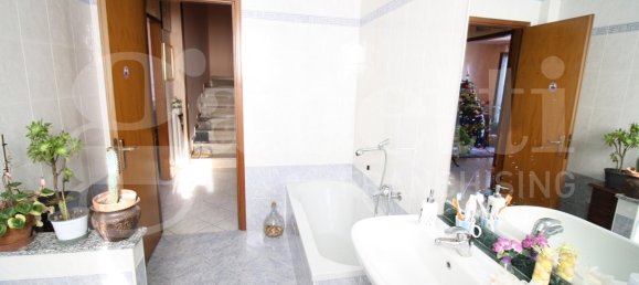 5-salle Villa à Bubbiano, Italy No. 69263 17