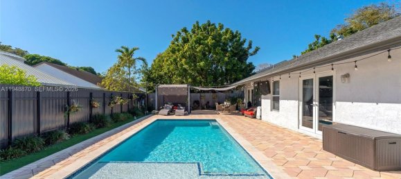 3 Schlafzimmer Villa in Miami, USA, Nr. 615158 12