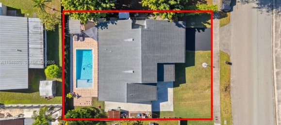 3 Schlafzimmer Villa in Miami, USA, Nr. 615158 3