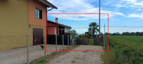 5 rooms Apartment in Eraclea, Italy No. 16140 13