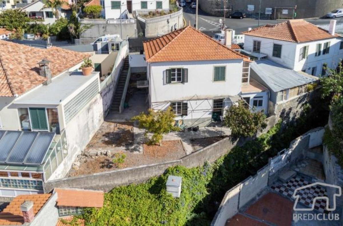 Квартира с 2 спальнями в Фуншал, Португалия № 758