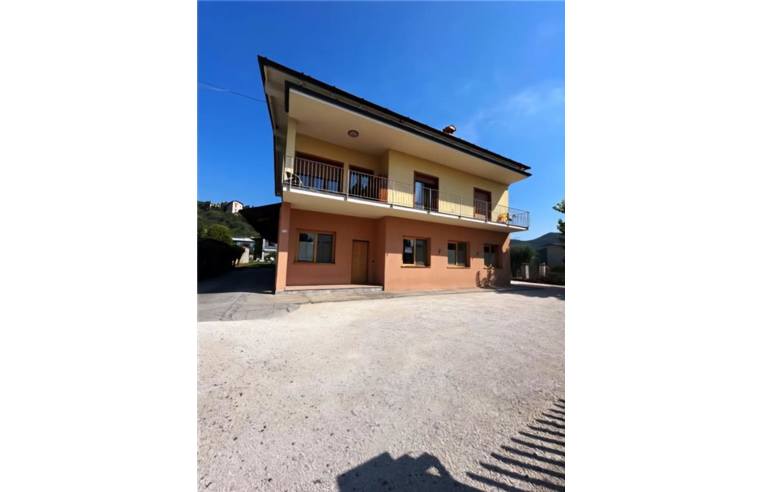 Apartamento de 2 dormitorios en Rodengo Saiano, Italy No. 252977