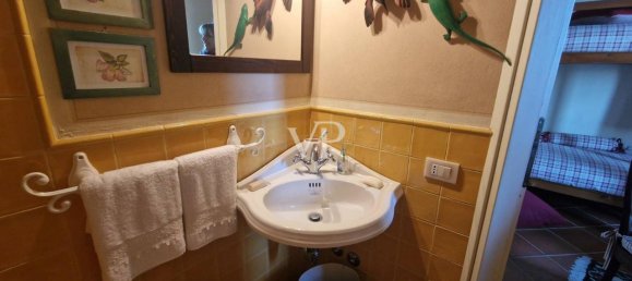 Casa de 4 divisões em Chianni, Italy N.º 33667 30