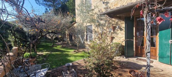 Casa de 4 divisões em Chianni, Italy N.º 33667 14