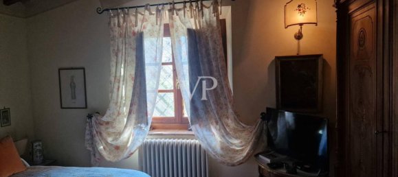 Casa de 4 divisões em Chianni, Italy N.º 33667 20