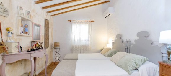 4 bedrooms House in Sant Lluis, Spain No. 14817 10