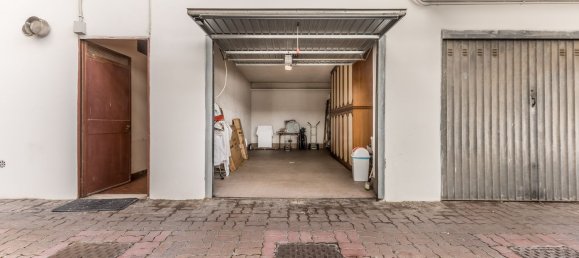 Квартира с 4 комнатами в Рим, Италия № 100685 112