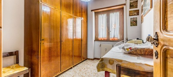 Квартира с 4 комнатами в Рим, Италия № 100685 106