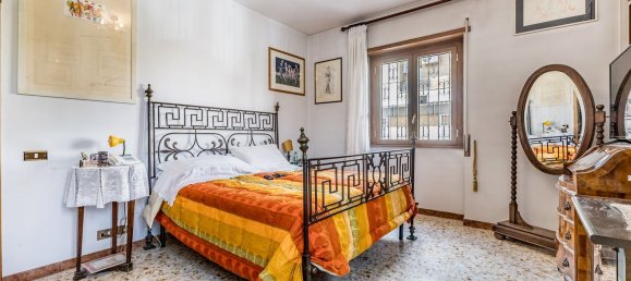 Квартира с 4 комнатами в Рим, Италия № 100685 95