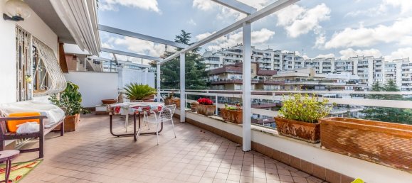 Квартира с 4 комнатами в Рим, Италия № 100685 73