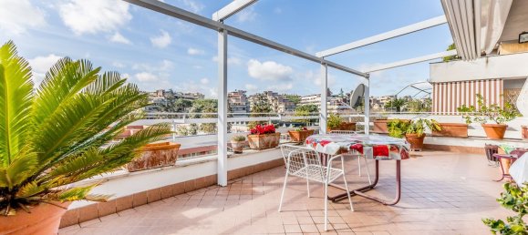 Квартира с 4 комнатами в Рим, Италия № 100685 56