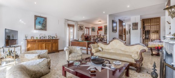 Квартира с 4 комнатами в Рим, Италия № 100685 24