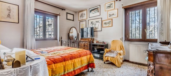 Квартира с 4 комнатами в Рим, Италия № 100685 93