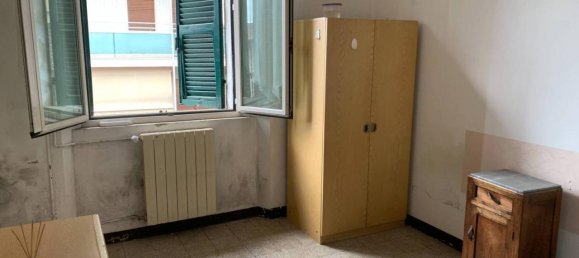 3 rooms Apartment in Perugia, Italy No. 28266 2