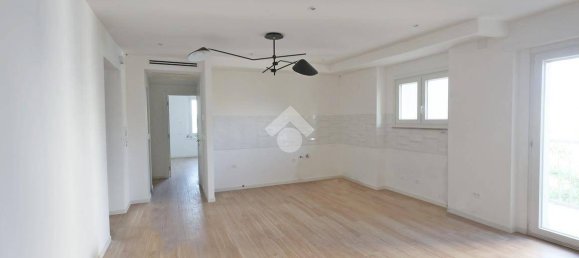 3 غرف نوم شقة في Trieste, Italy رقم 333149 5