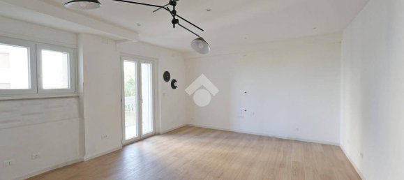 3 غرف نوم شقة في Trieste, Italy رقم 333149 3