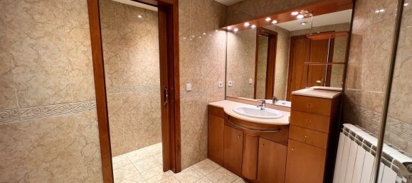 4 bedrooms Duplex in Barcelona, Spain No. 164569 30