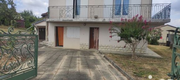 5 rooms House in Bon-Encontre, France No. 311666 2
