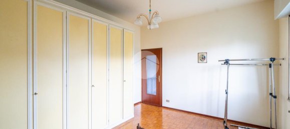 3 bedrooms Villa in Curtatone, Italy No. 340364 17