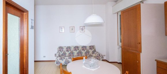 3 bedrooms Villa in Curtatone, Italy No. 340364 11