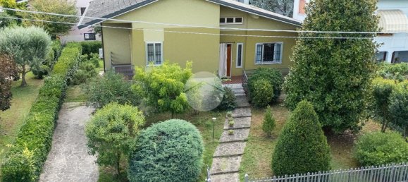 3 bedrooms Villa in Curtatone, Italy No. 340364 30